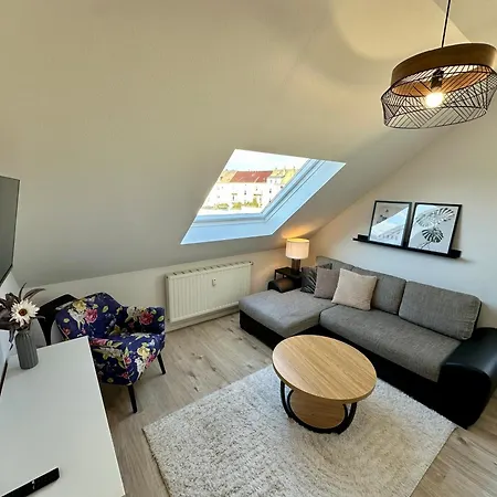 Gaesteapartment Dachgeschoss * Schkeuditz