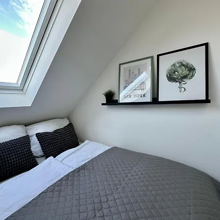 Lägenhet Gaesteapartment Dachgeschoss *