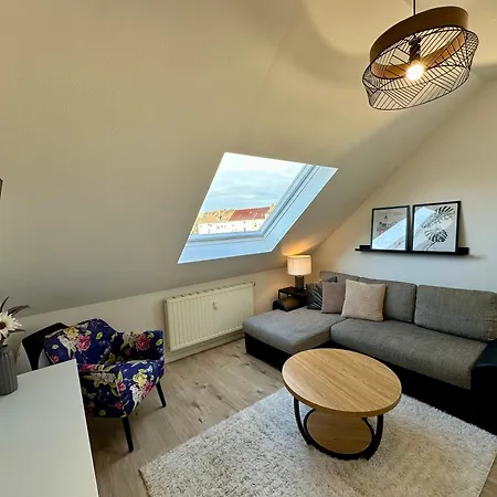 Gaesteapartment Dachgeschoss * Schkeuditz